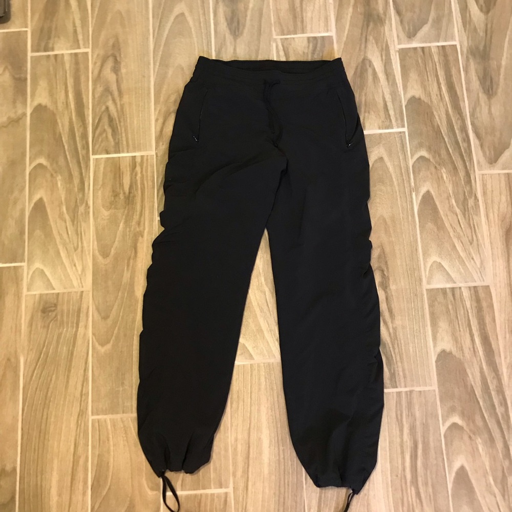 Athleta pants with adjustable ties at ankles